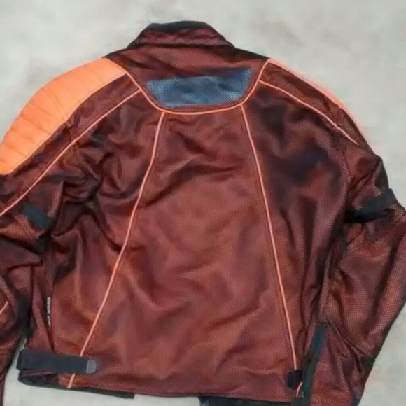 Motorcycle jacket - Picture 2 of 5